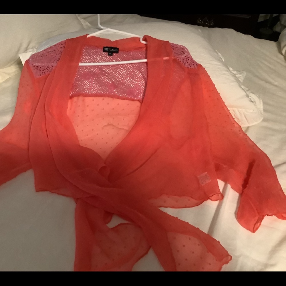 Wrap - Picture 3 of 3